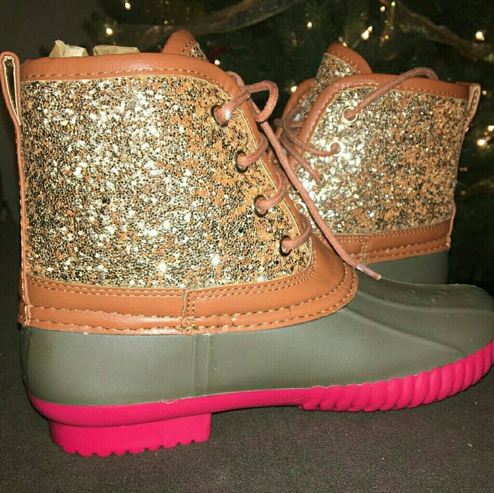 Girls pink glitter duck boots